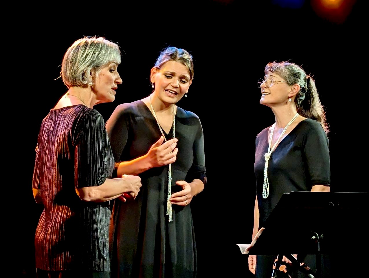 3-A Tré voci